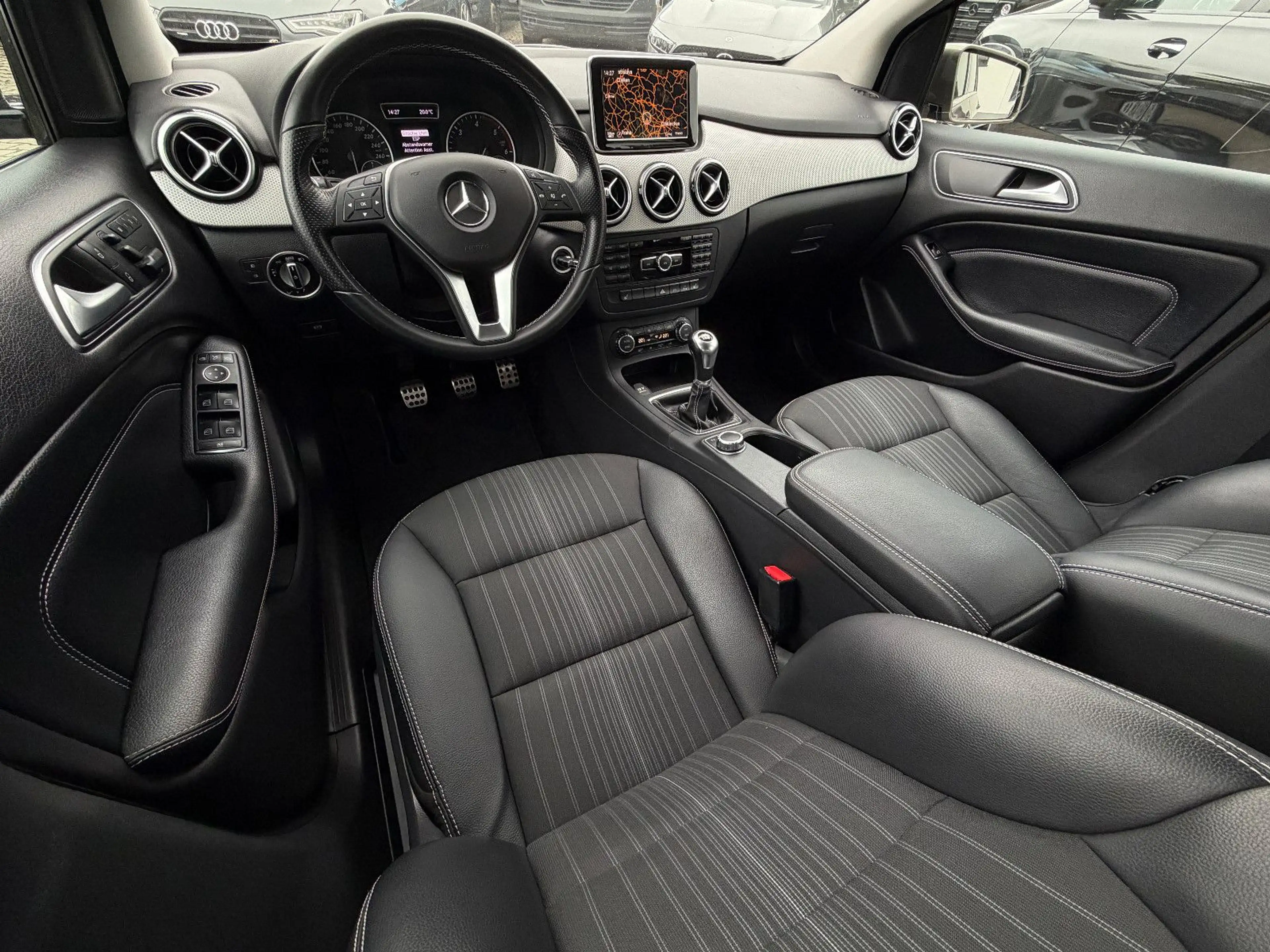 Mercedes-Benz B 200 CDI *Sportpaket*Navi*el.Sitz*Klimaaut.* — photo 11