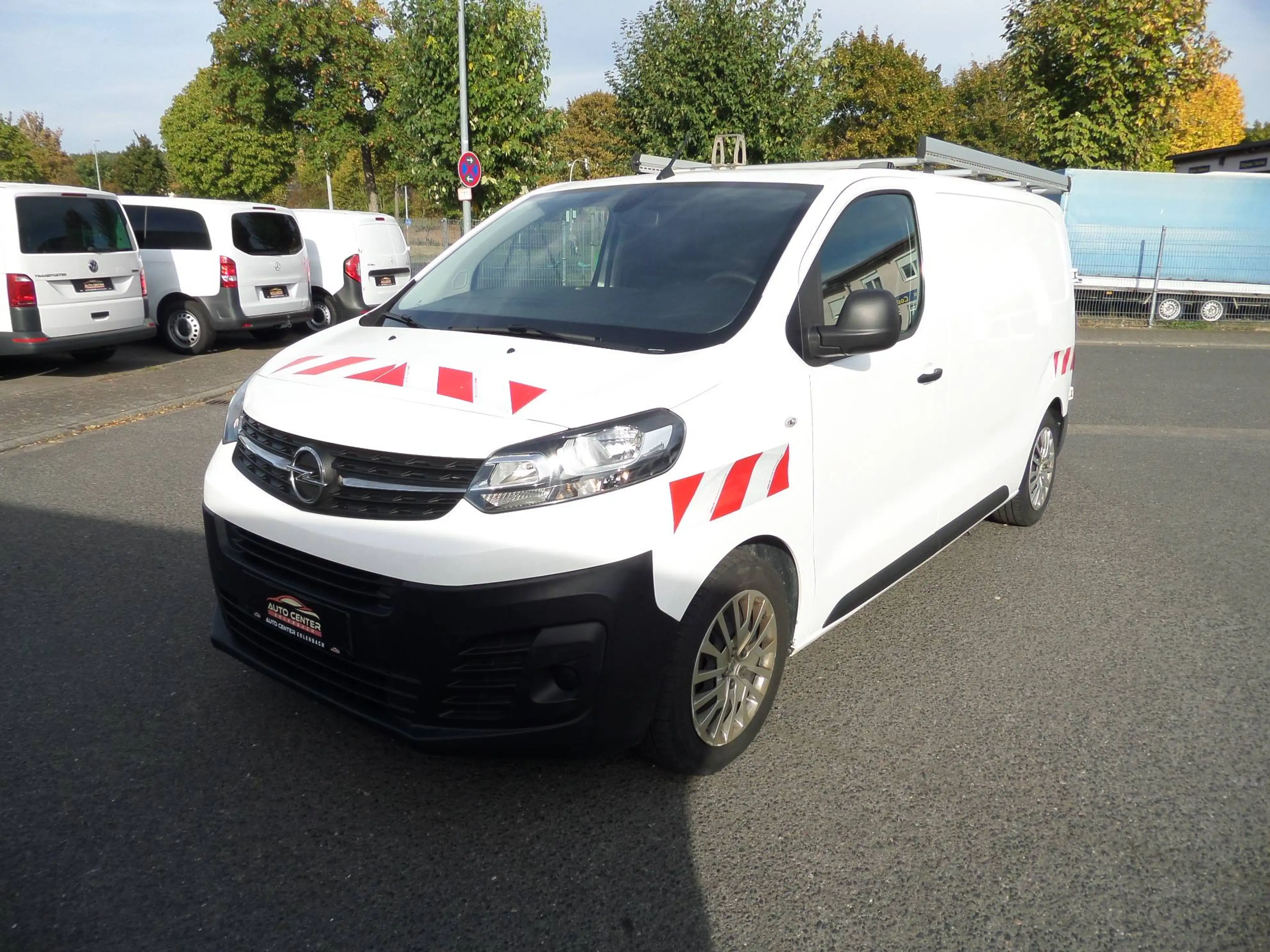 Opel Vivaro Edition L2+Sortimo+Schraubstock+Dachträger+Navi+Klima+Tempo+Cam+1.Hand+3xTeil-Leder — photo 7