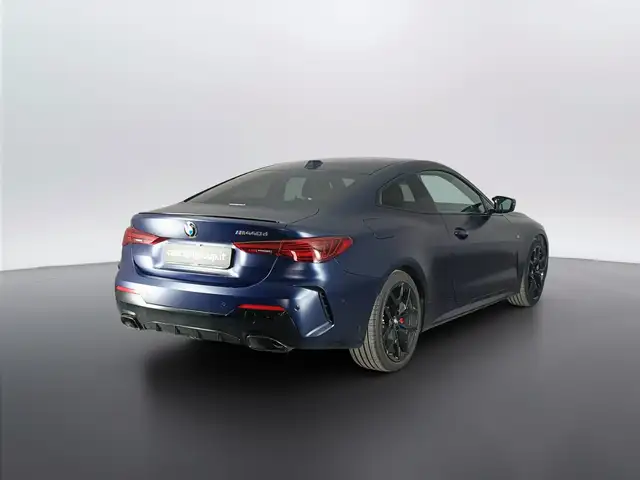 BMW 4 Series view 4