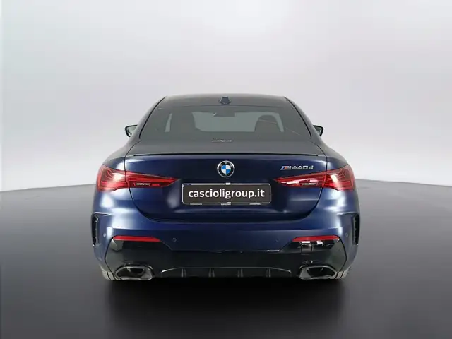 BMW 4 Series view 5