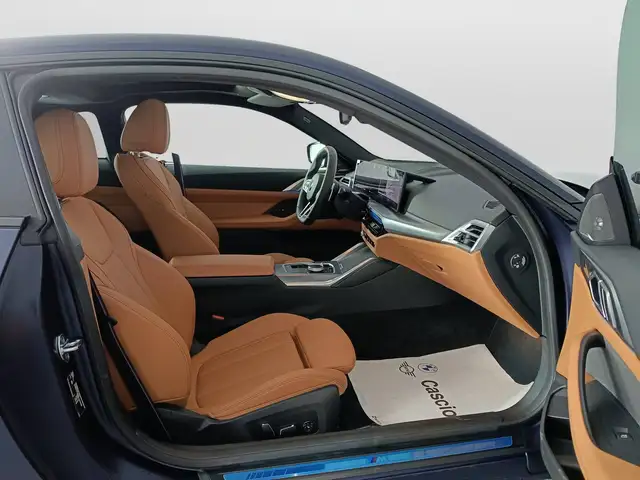 BMW 4 Series view 11