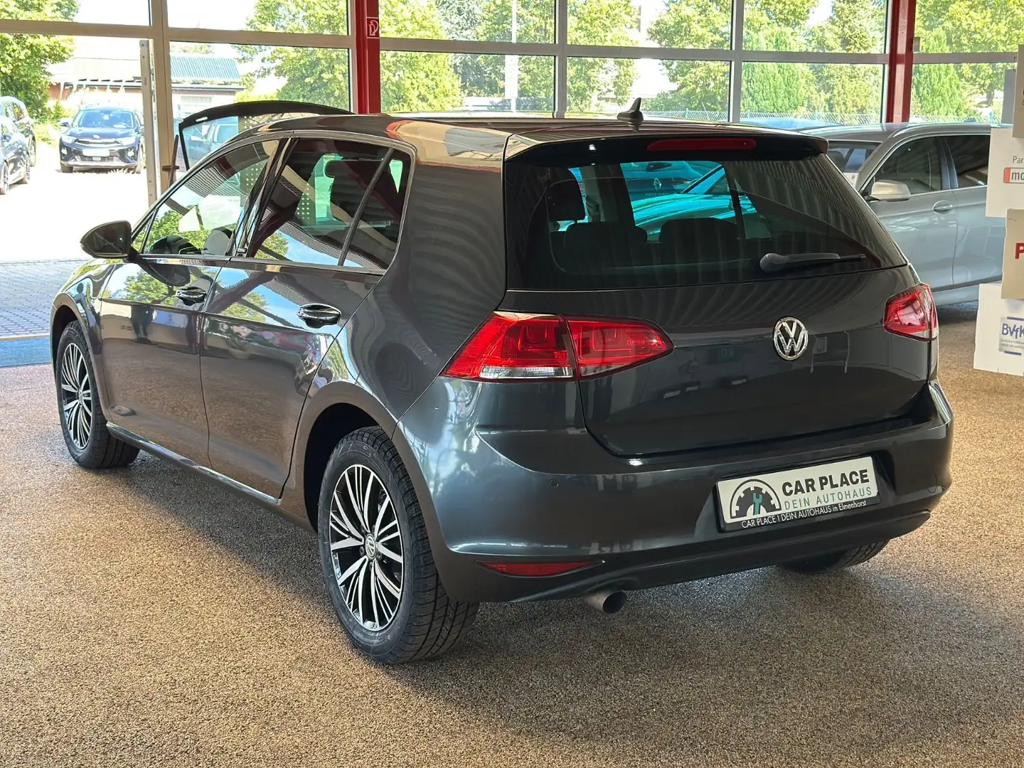 Volkswagen Golf VII Lim. Allstar BMT Gris - 2