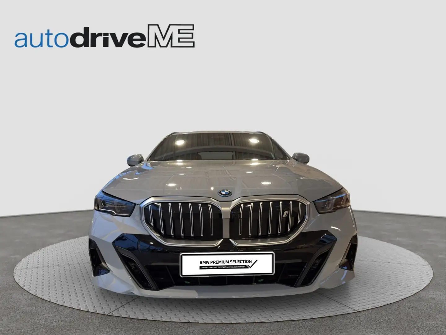 BMW i5 Touring Touring xDrive M-Sport Grau - 2