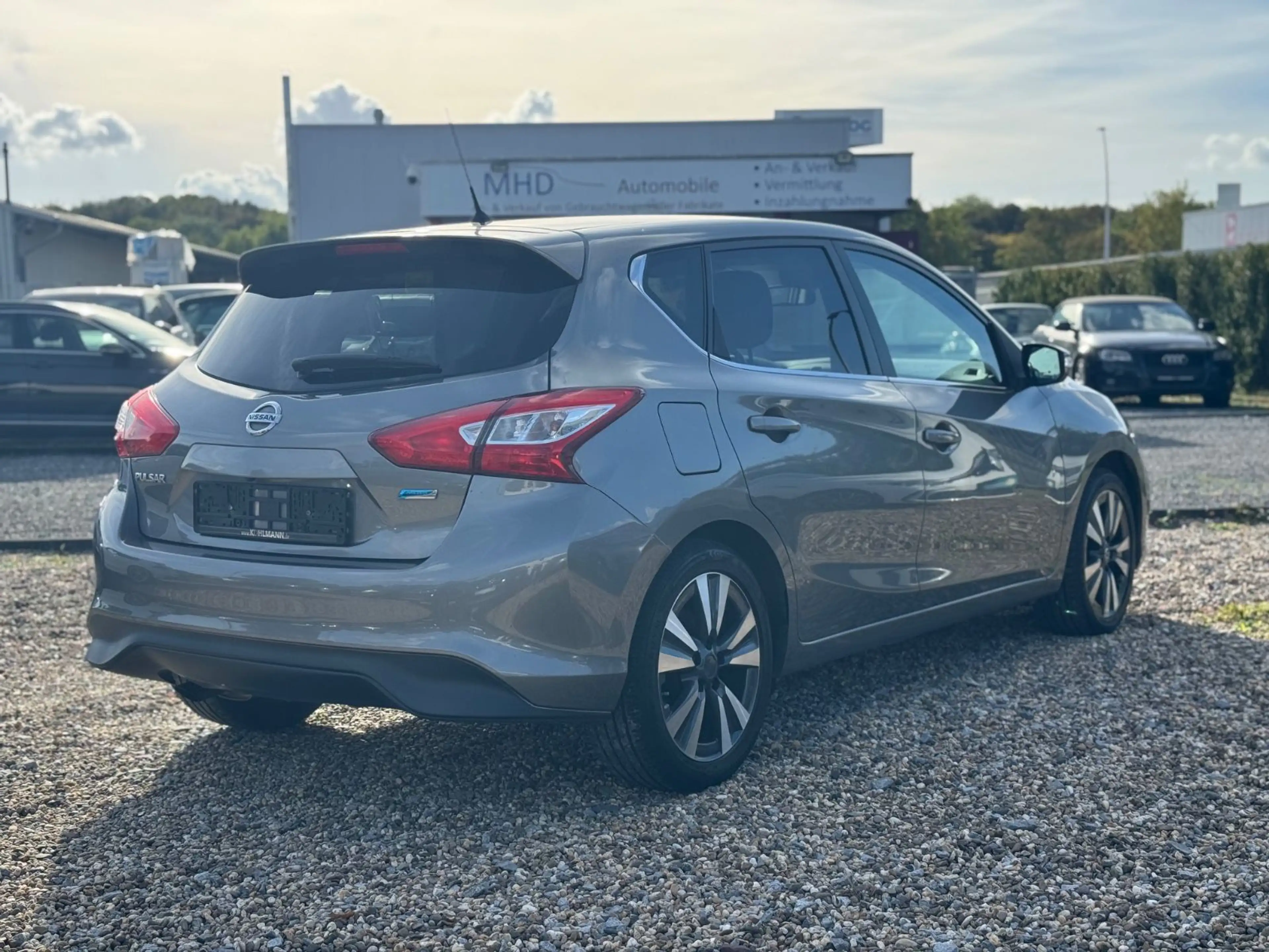 Nissan Pulsar 1.5 Diesel N-Tec Navi Kamera Sitzeizung — photo 4