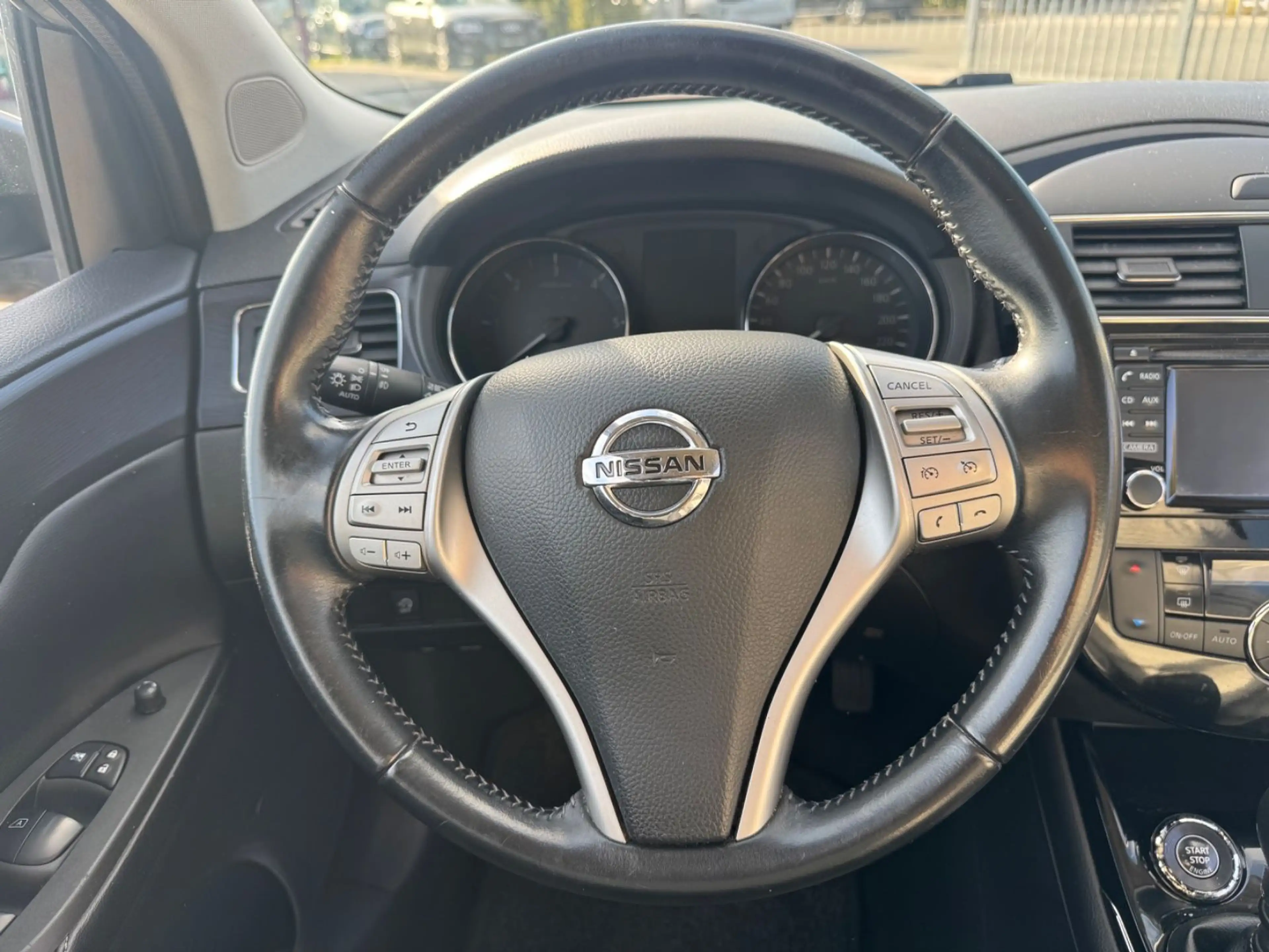 Nissan Pulsar 1.5 Diesel N-Tec Navi Kamera Sitzeizung — photo 9