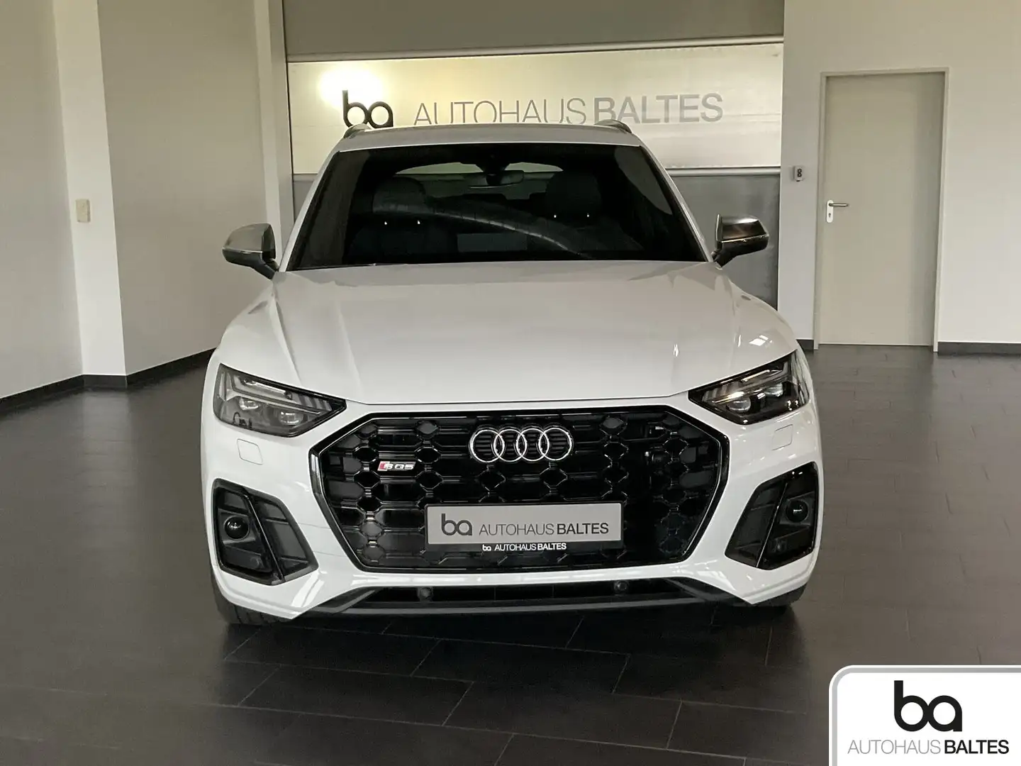 Audi SQ5 SQ5 Sportback 21"/Matrix/NaviPlus/Virtual/AHK Weiß - 2