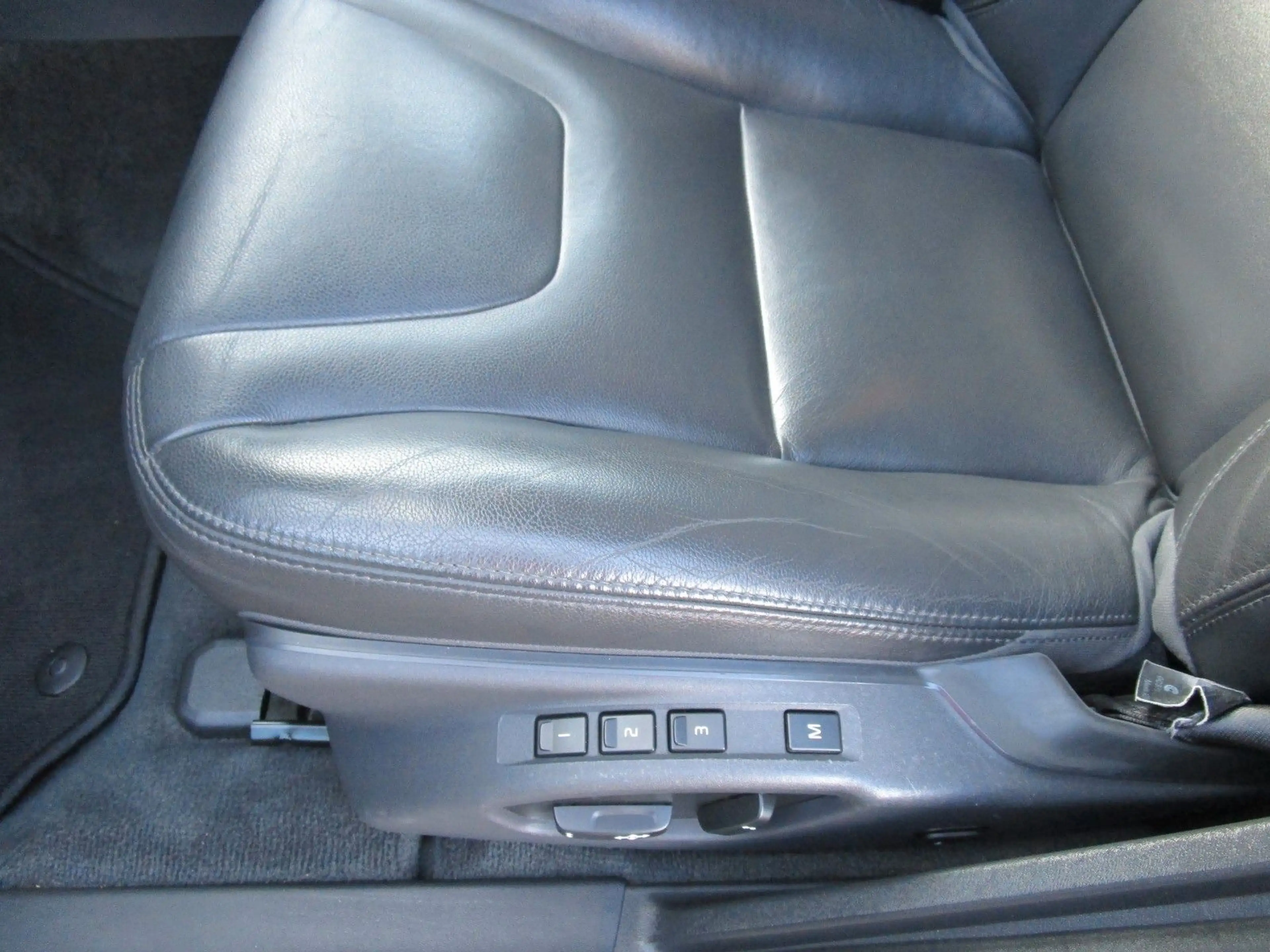 Volvo V60 Cross Country Leder,Navi erst 99000TKM — photo 9