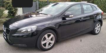 V40 2.0 d2 Kinetic my17