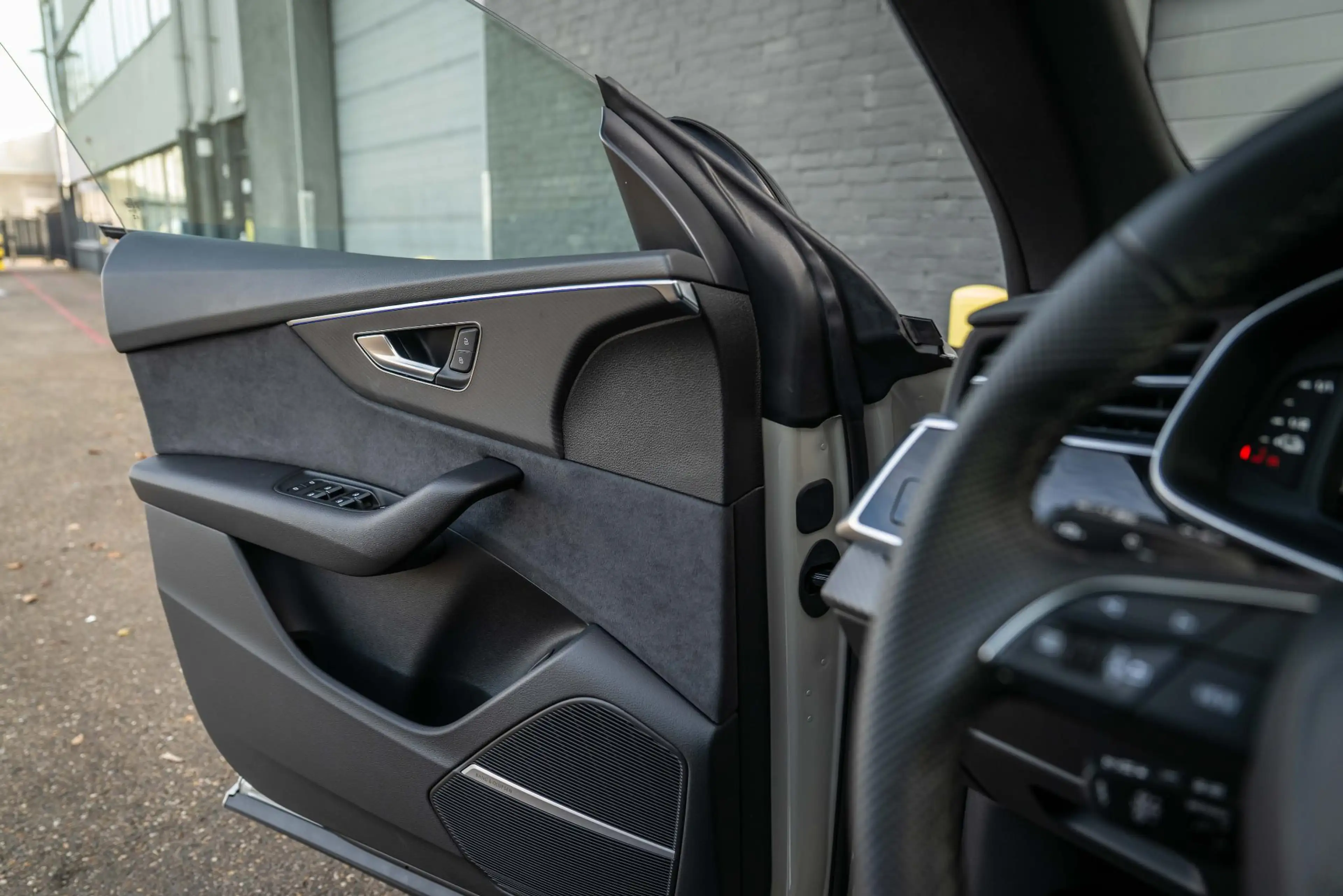 Audi Q8 60 TFSI e quattro Pro Line S Competition Audi Excl — photo 21