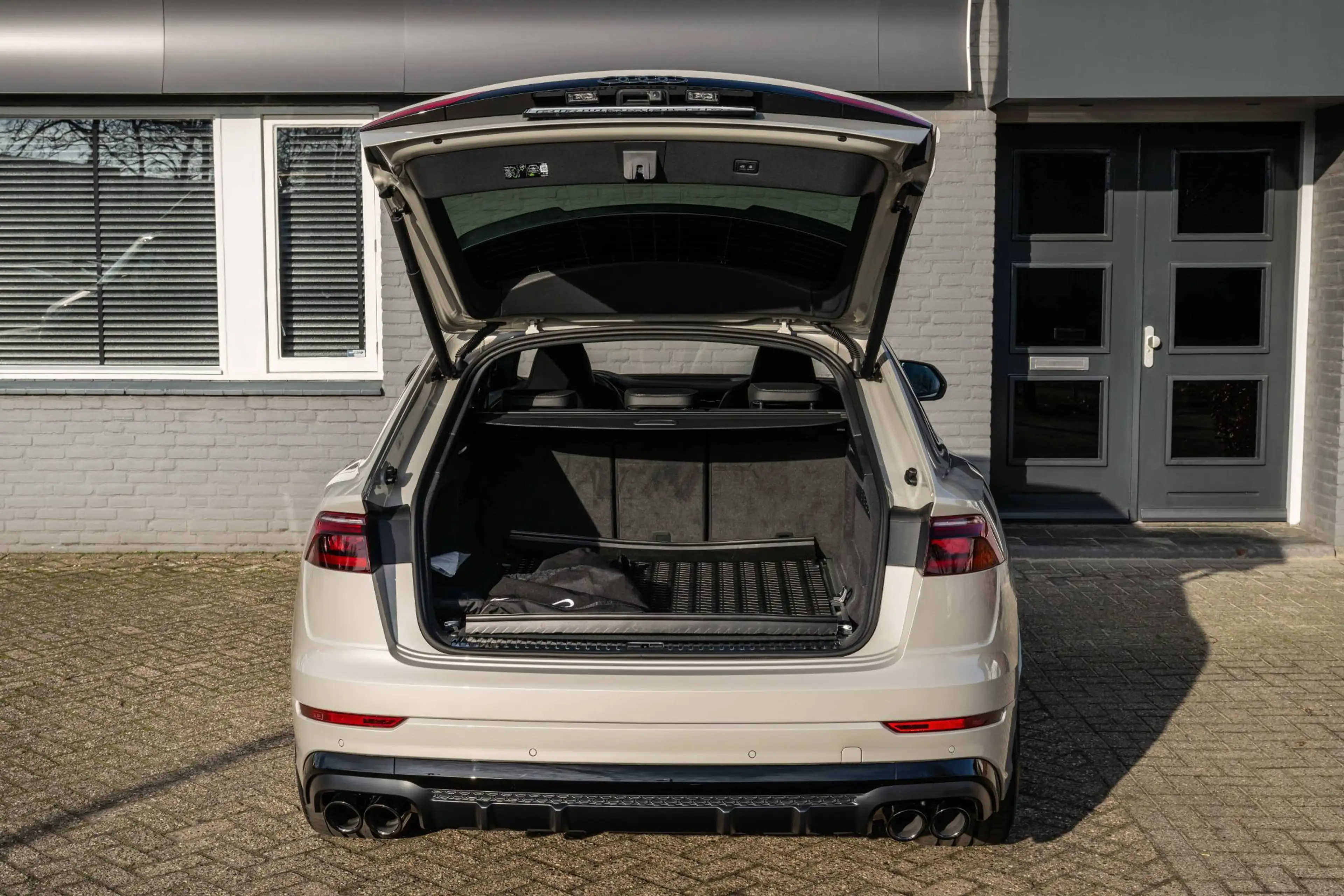 Audi Q8 60 TFSI e quattro Pro Line S Competition Audi Excl — photo 13