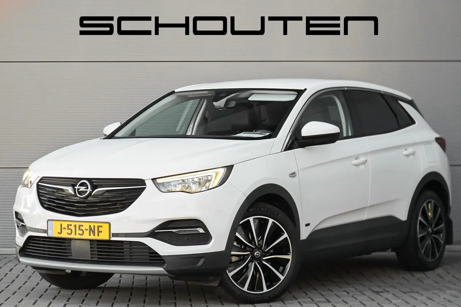 Opel Grandland X 1.6 Turbo Hybrid4 Executive Leder Camera Stoelvent Wit - 1