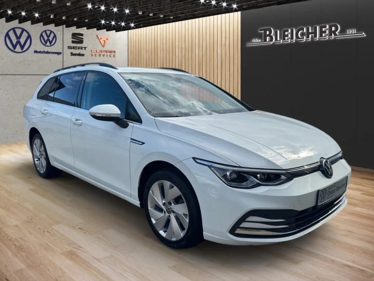 Volkswagen Golf Variant VIII 2.0 TSI Style 4Motion OPF AHK + NAVI Blanc - 2