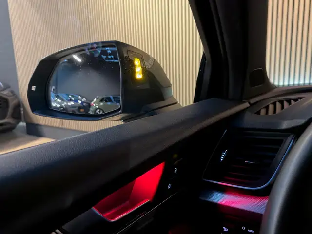 Audi Q5 view 19