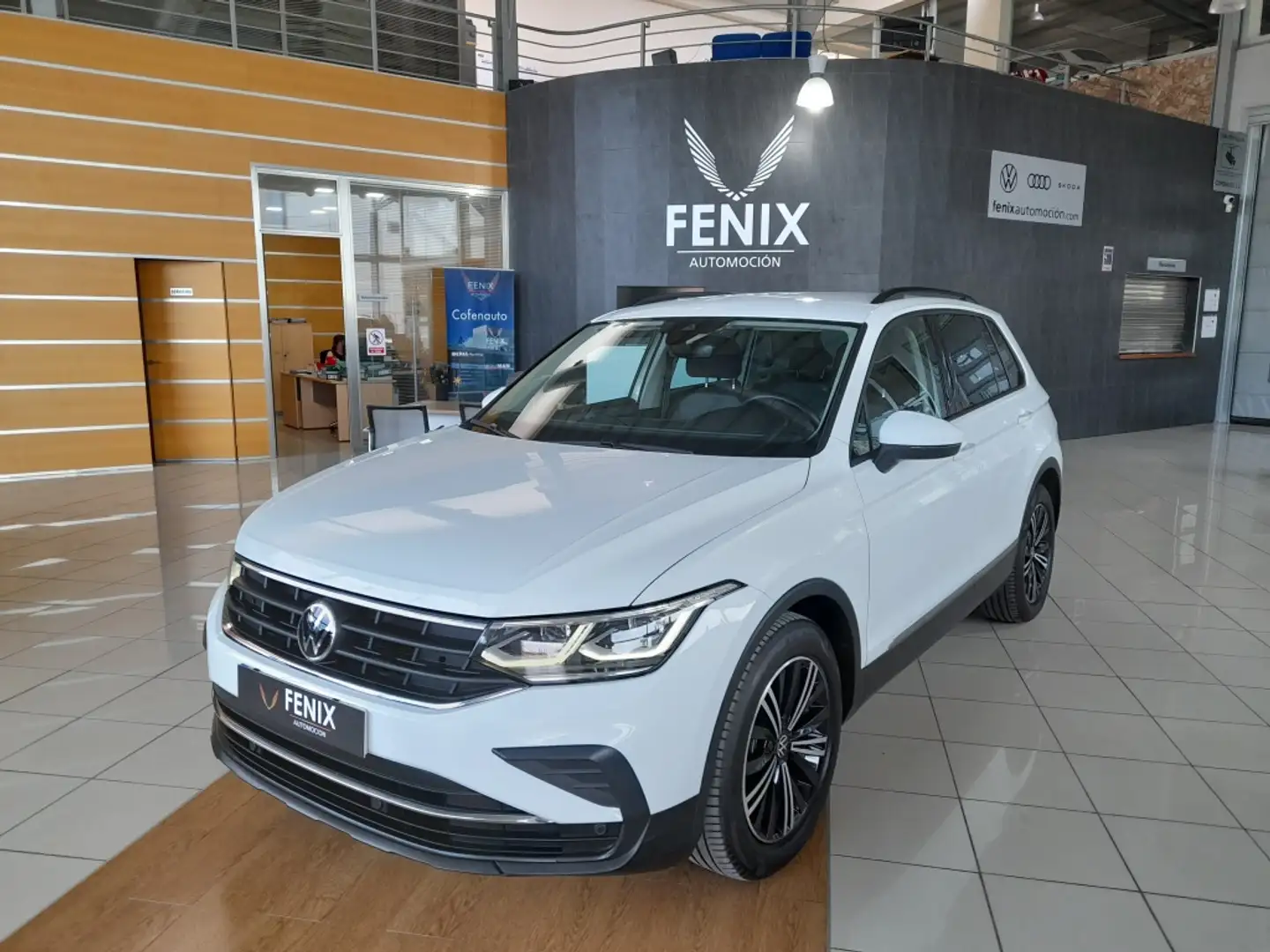 Volkswagen Tiguan 2.0TDI Life DSG 110kW Blanco - 1