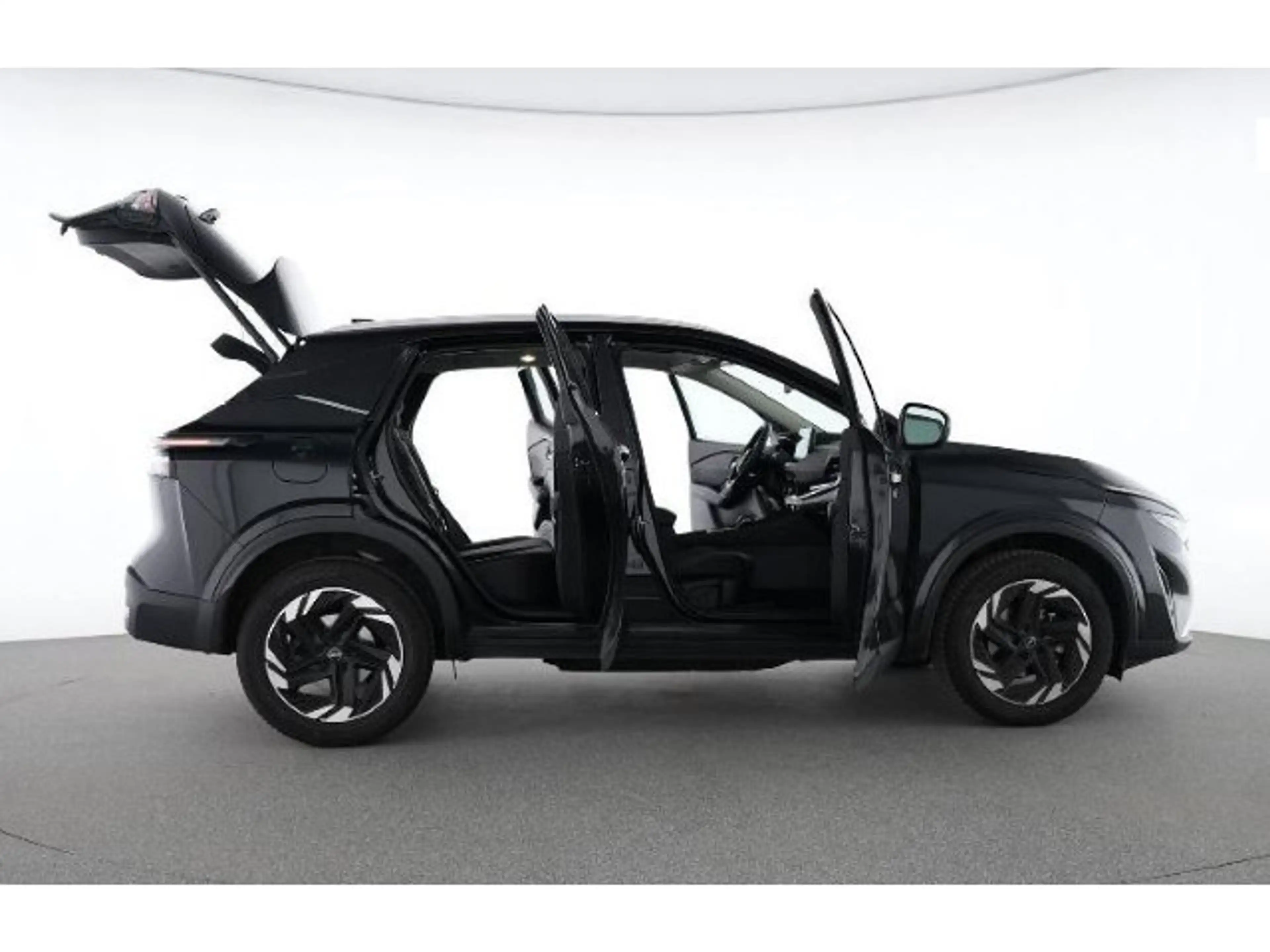 Nissan Qashqai 1.3 DIG-T N-Connecta PGD Winter+Komf.Pak — photo 9