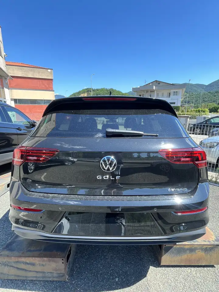 Volkswagen Golf 2026