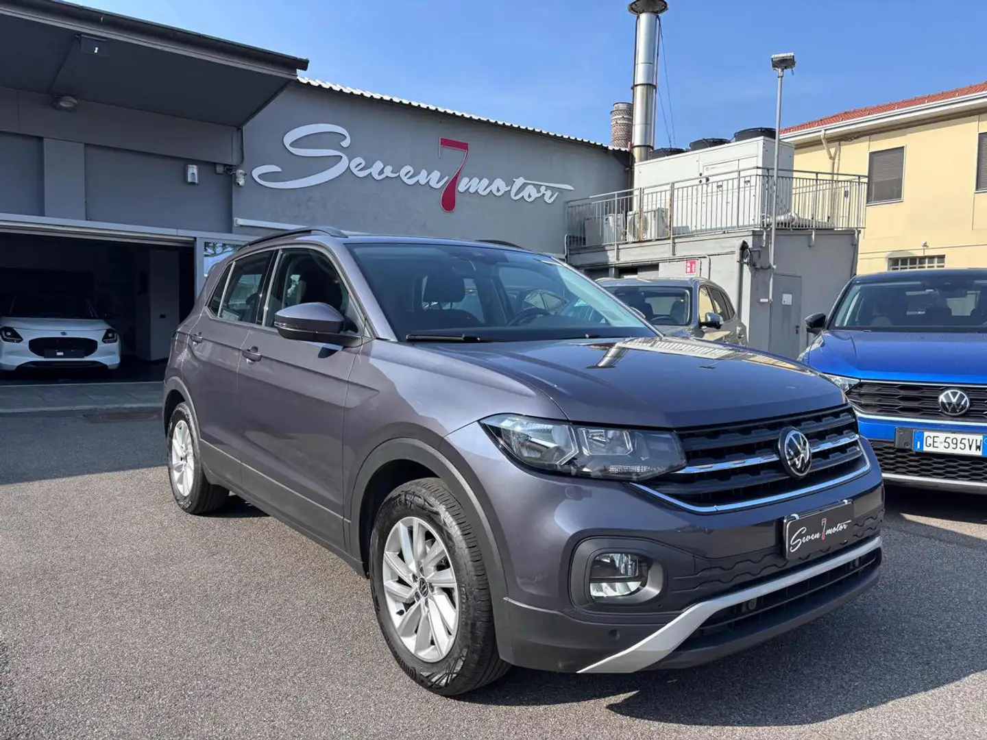 Volkswagen T-Cross 1.0 TSI ACT DSG Style BMT Grau - 1