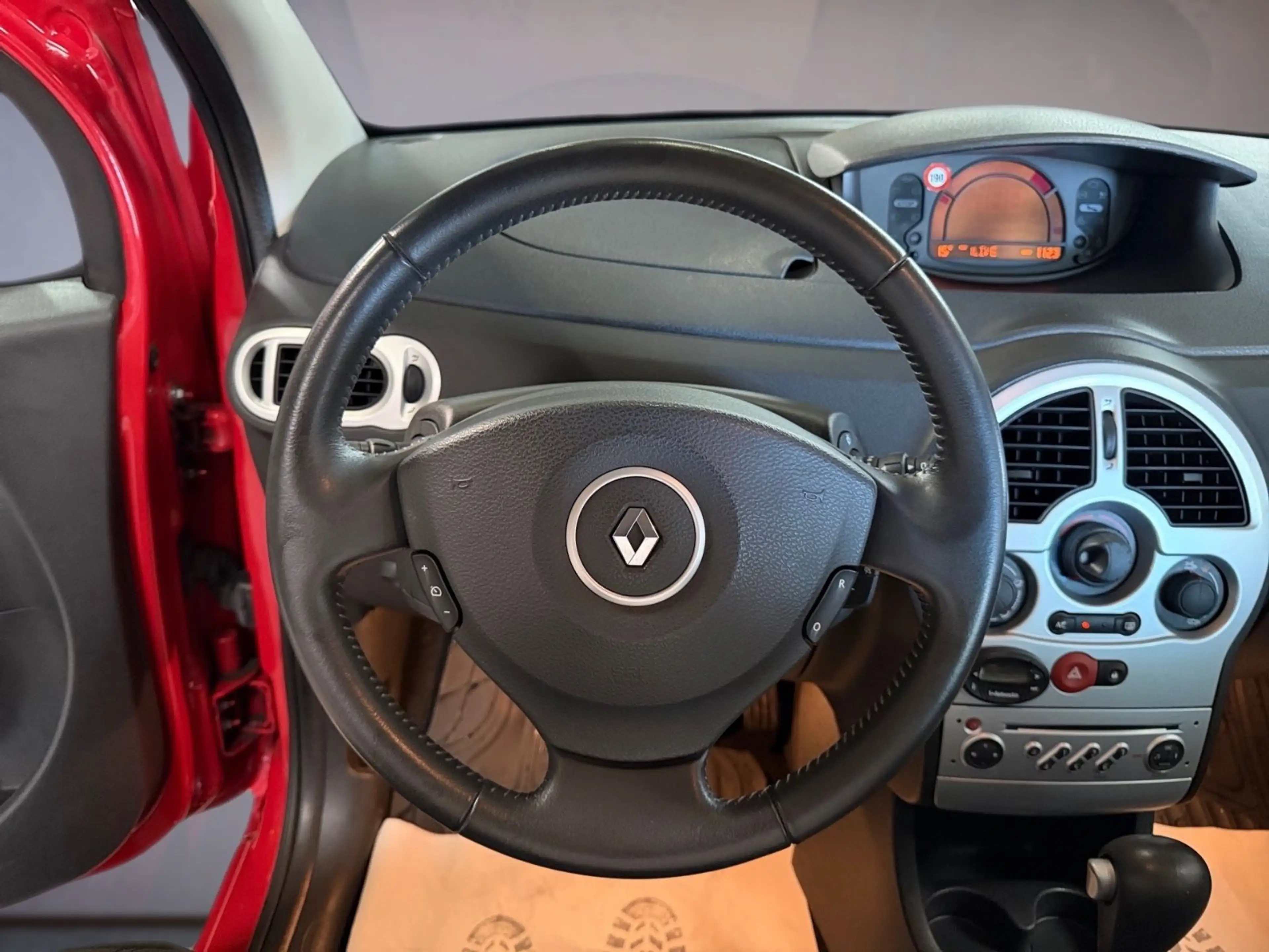 Renault Modus 1.6 Automatik Fahrradträger PDC Klima Temp — photo 14