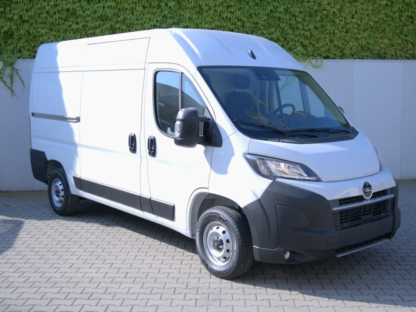 Opel Movano 33 2.2 BlueHDi 140 S&S PM-TM Furgone Wit - 1