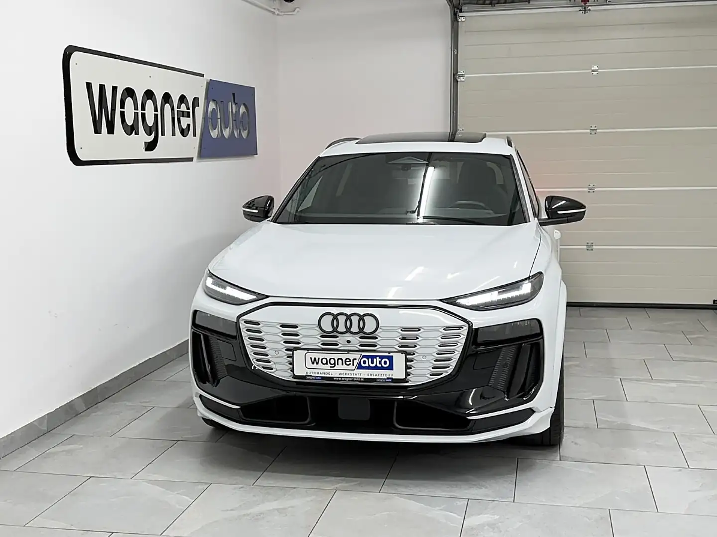 Audi Q6 e-tron quattro 285kW 100kWh S-line/Matrix LED/MMI expe... Weiß - 1