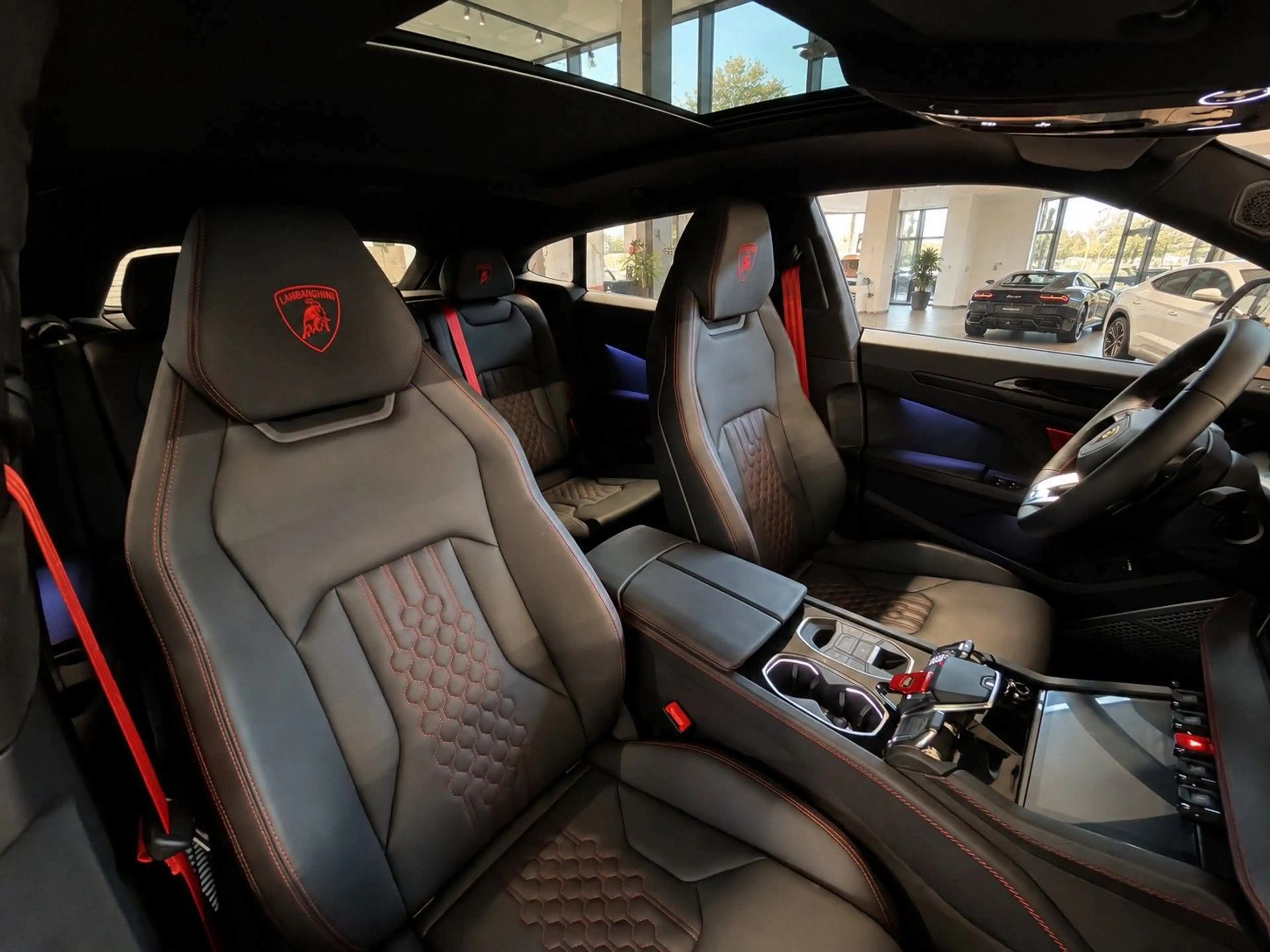 Lamborghini Urus SE Akrapovič | B&O | Massage | Night Vision MWST — photo 9