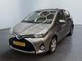 Toyota Yaris 1.5 Hybrid | Achteruitrijcamera | Navigatie | Clim Grijs - thumbnail 3