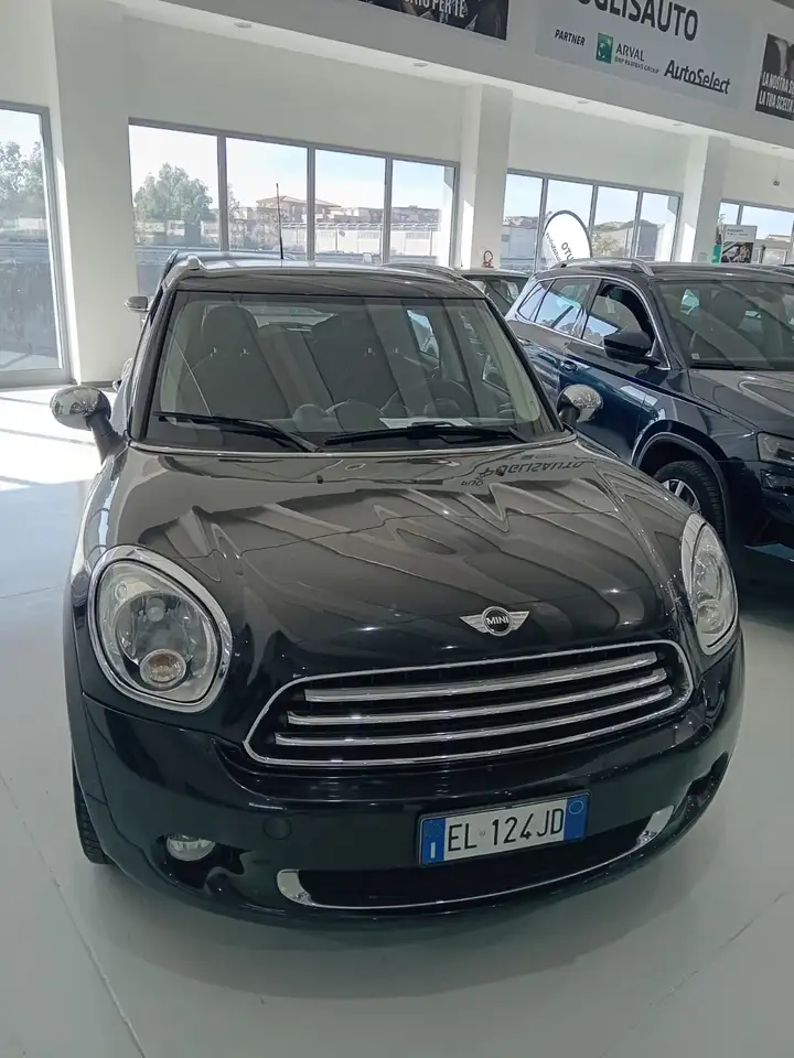 MINI One D Countryman