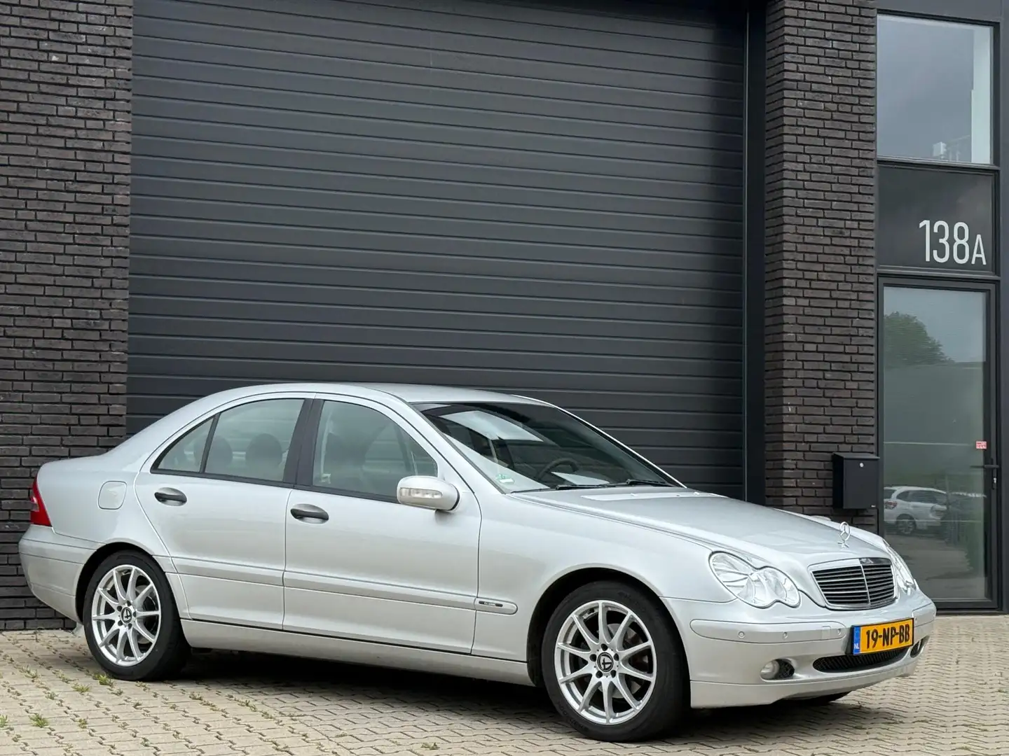 Mercedes-Benz C 180 W203 C Kompressor Classic | Youngtimer | Bijtellin Grijs - 2