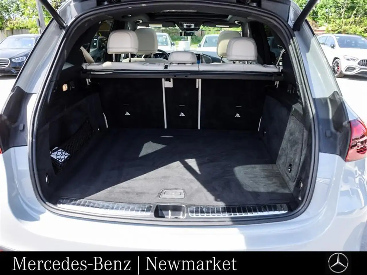 Mercedes-Benz GLE снимка Mercedes-Benz GLE