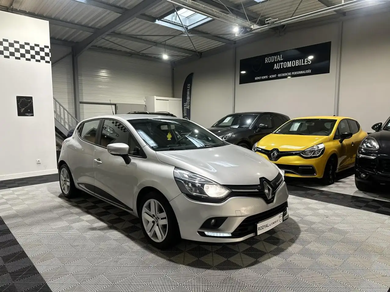 Renault Clio IV ZEN 5 Portes Phase 2 1.5 dCi FAP Ener