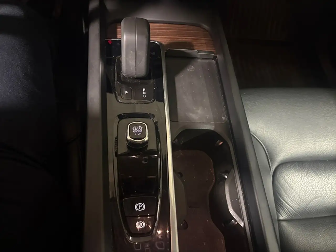 Volvo XC60 снимка Volvo XC60