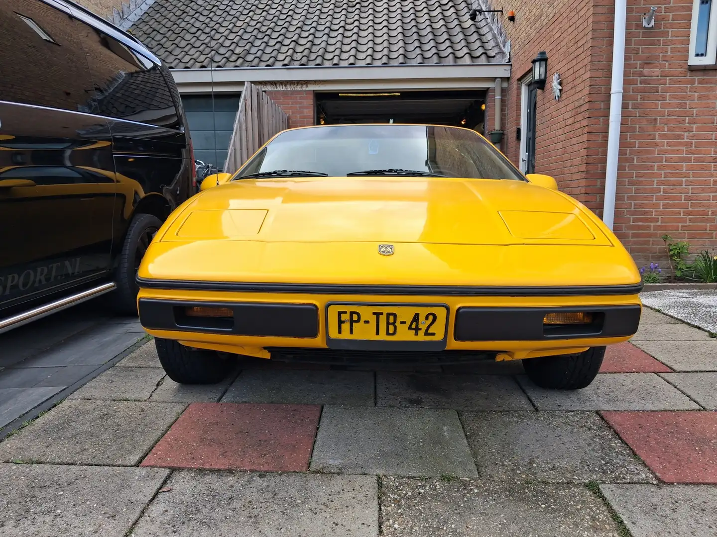 Pontiac Fiero Fiero 2.5 Gelb - 1