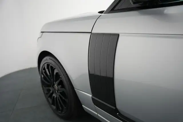 Land Rover Range Rover view 11
