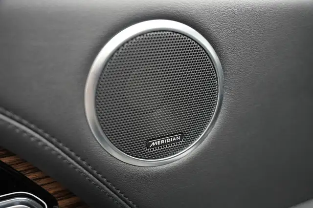 Land Rover Range Rover view 14