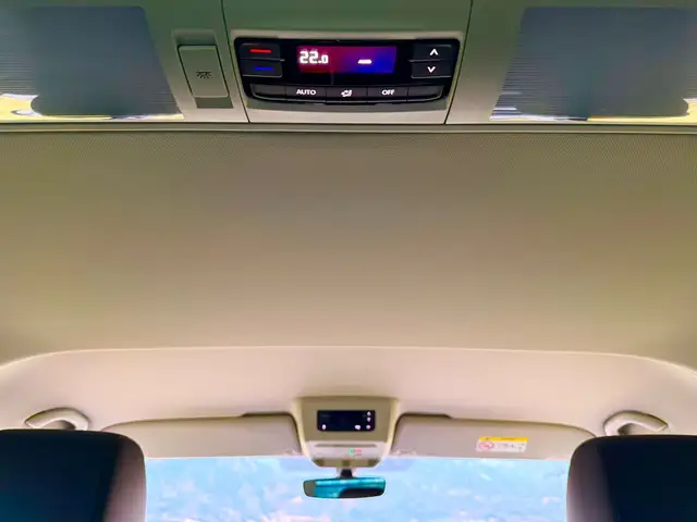 Volkswagen T6.1 Multivan Highline 2.0 TDI 4Motion AHK 2x Schiebet. Standhei Ansicht 19