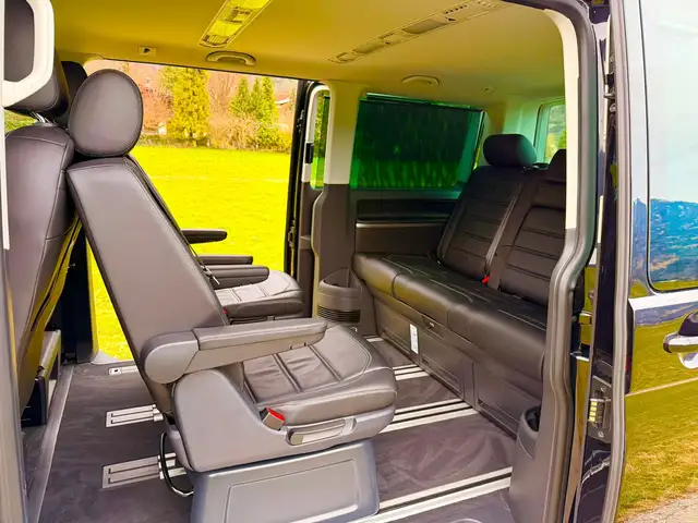 Volkswagen T6.1 Multivan Highline 2.0 TDI 4Motion AHK 2x Schiebet. Standhei Ansicht 16