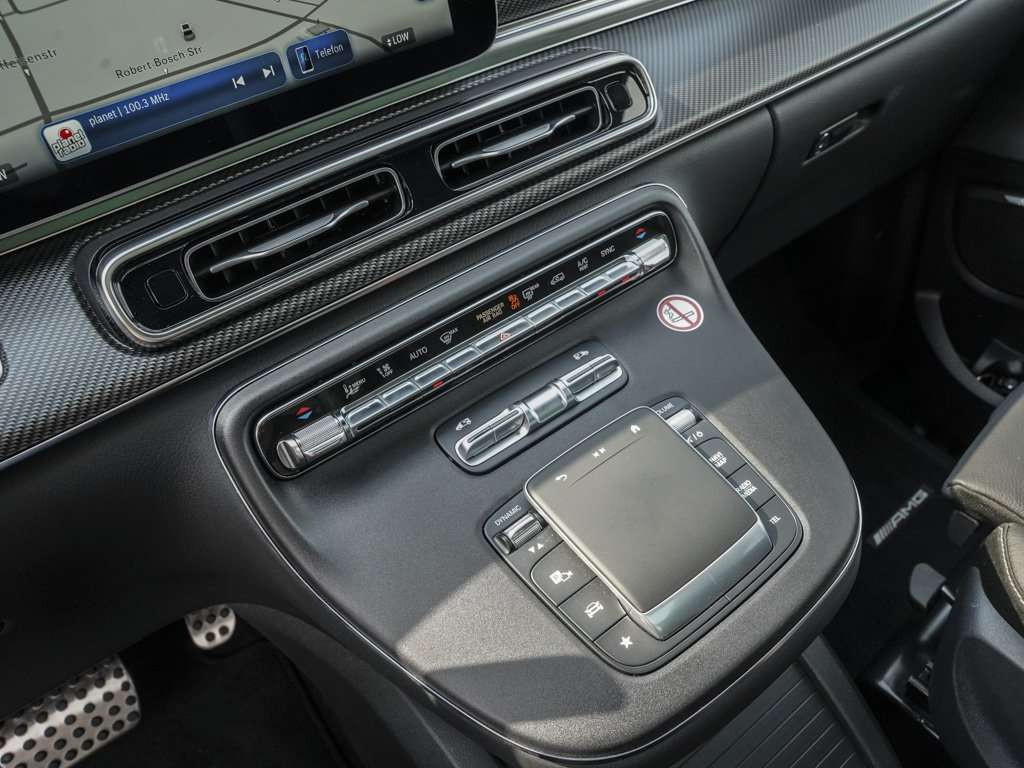 Mercedes-Benz V 300