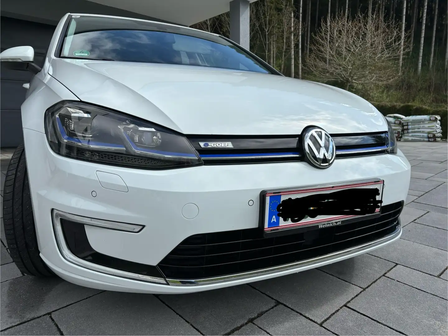 Volkswagen e-Golf 35,8kWh (mit Batterie) Fehér - 2