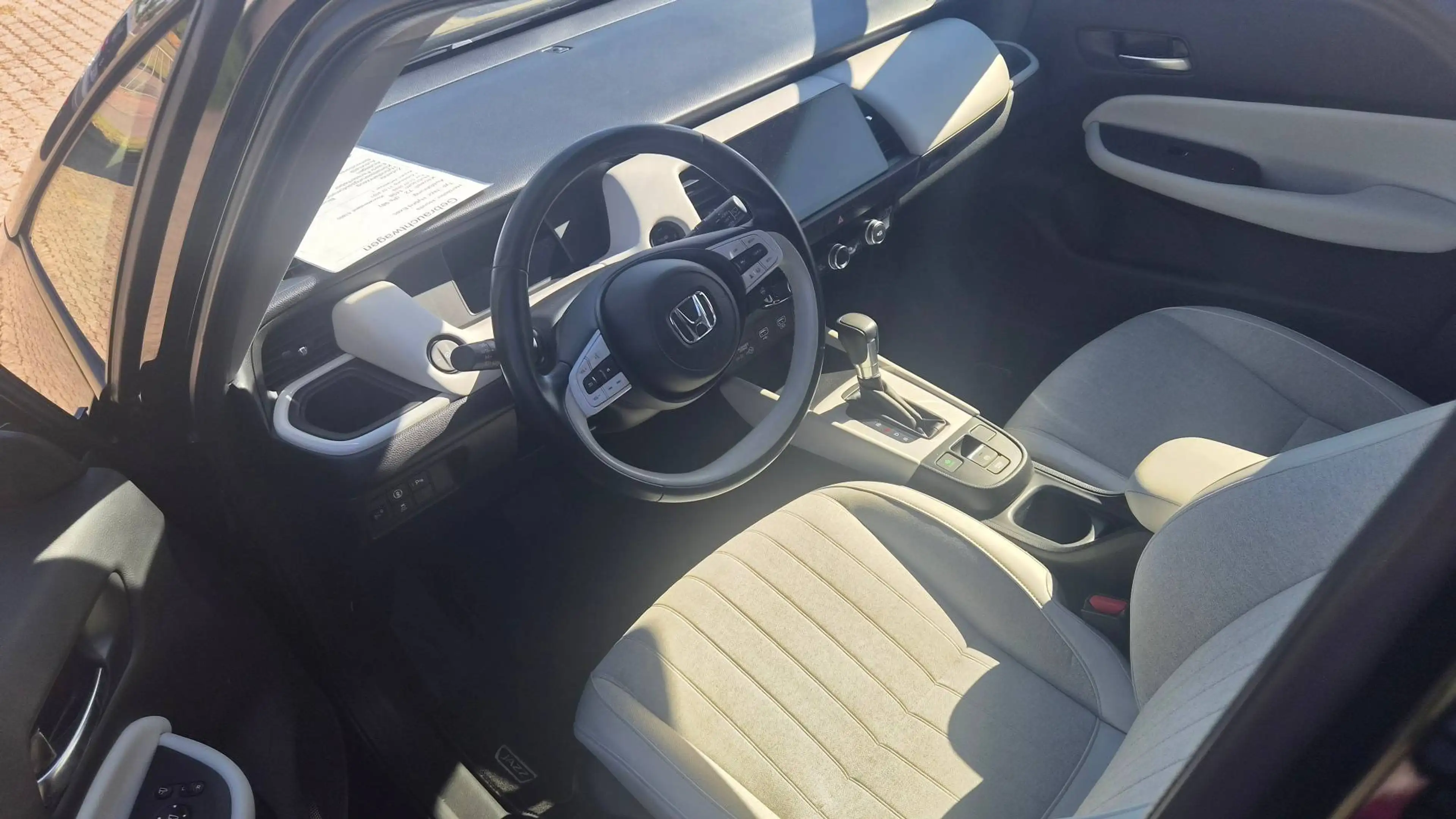Honda Jazz 1.5 i-MMD Hybrid Executive — photo 7