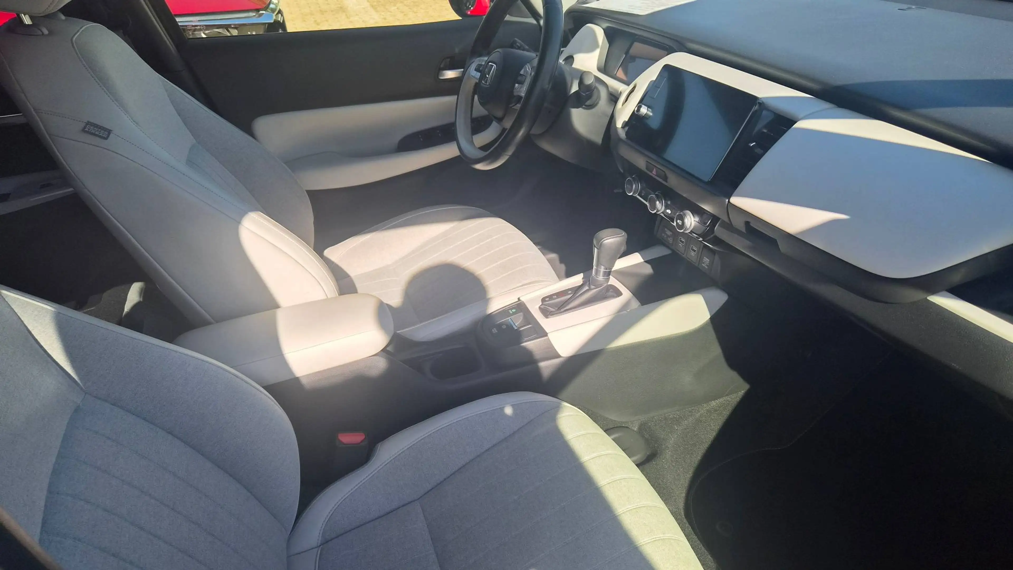 Honda Jazz 1.5 i-MMD Hybrid Executive — photo 8
