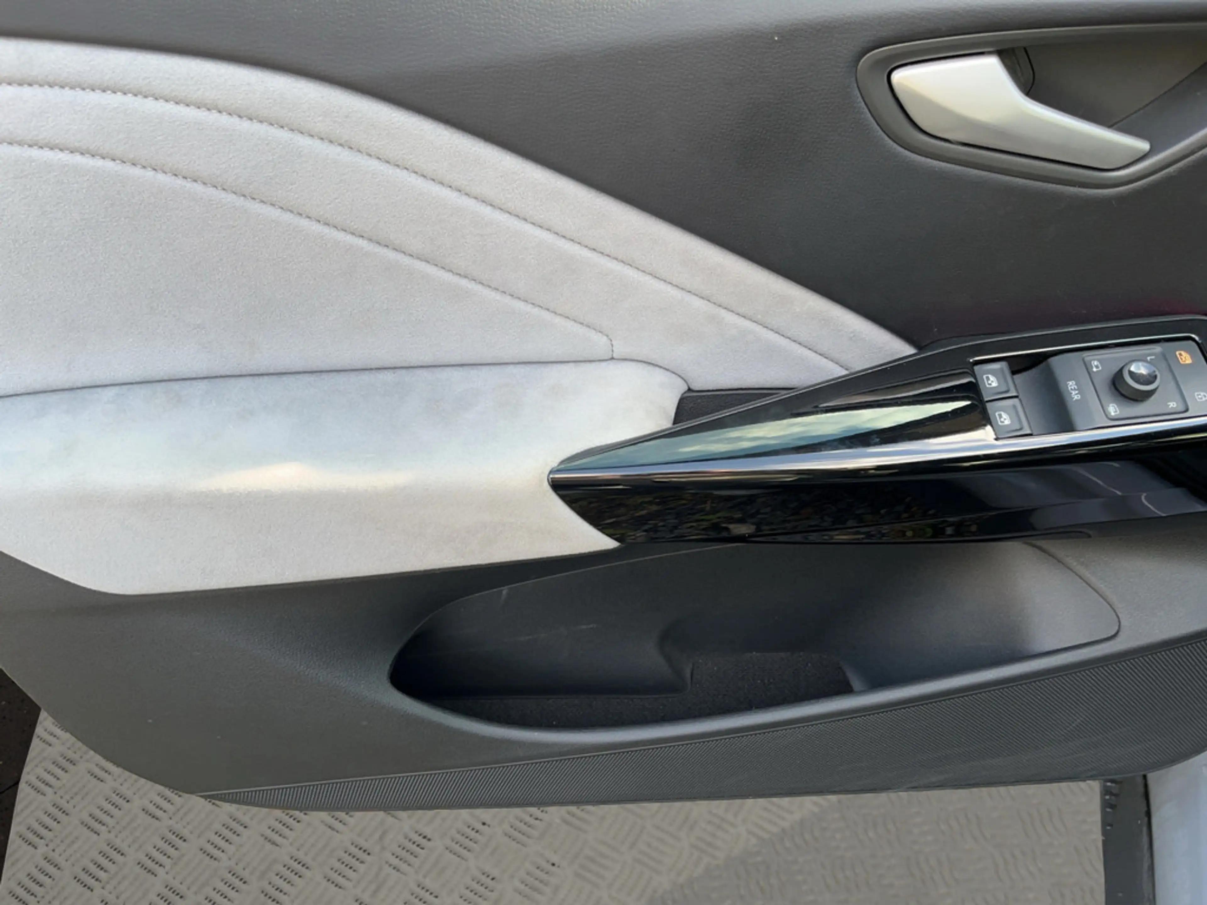 Volkswagen ID.3 Pro Move SHZ KAMERA NAVI ACC FACEL. LED — photo 8
