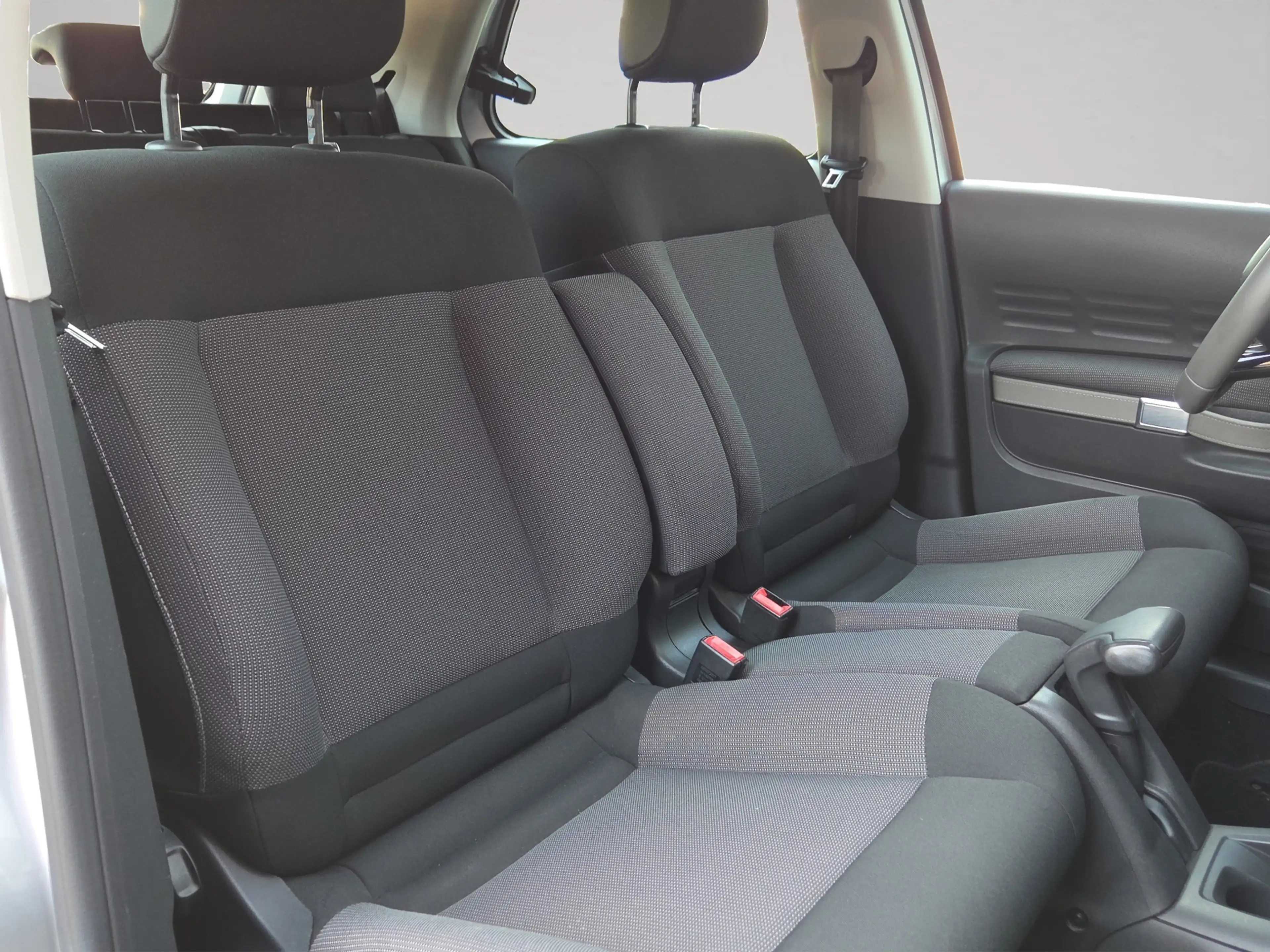 Citroen C4 Cactus 1.2 e-VTi Feel — photo 15