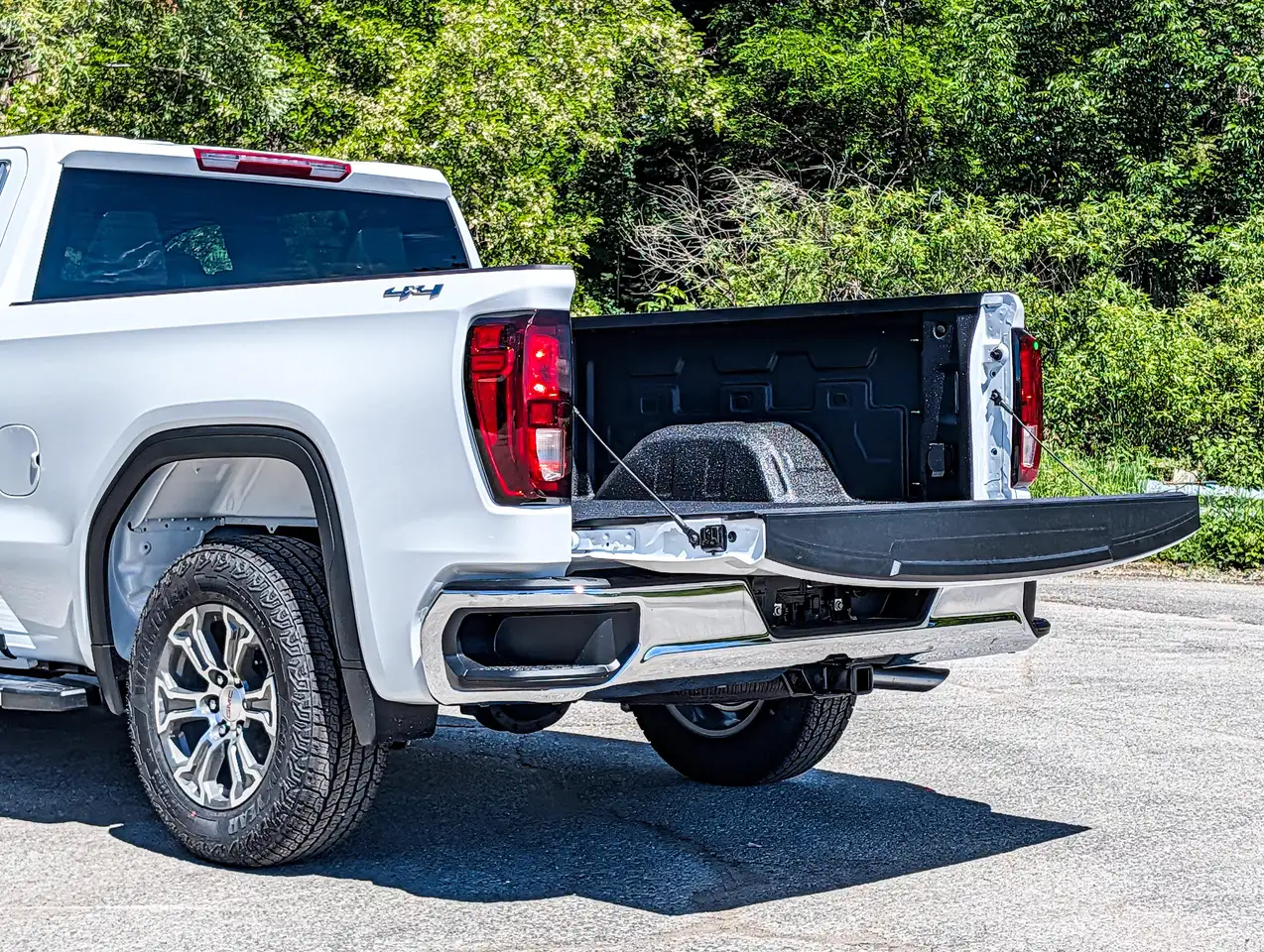 GMC Sierra 1500 снимка GMC Sierra 1500
