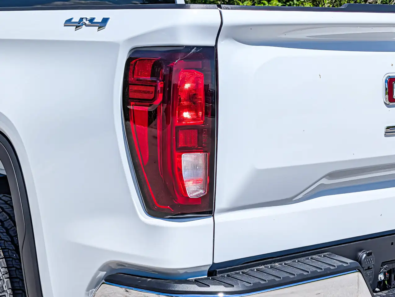 GMC Sierra 1500 снимка GMC Sierra 1500