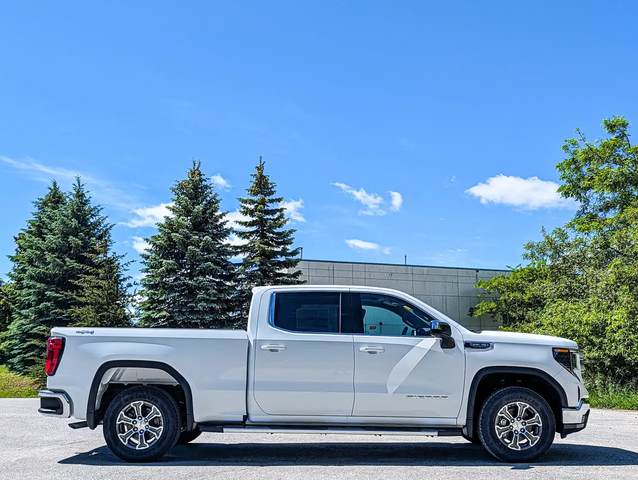 GMC Sierra 1500 снимка GMC Sierra 1500