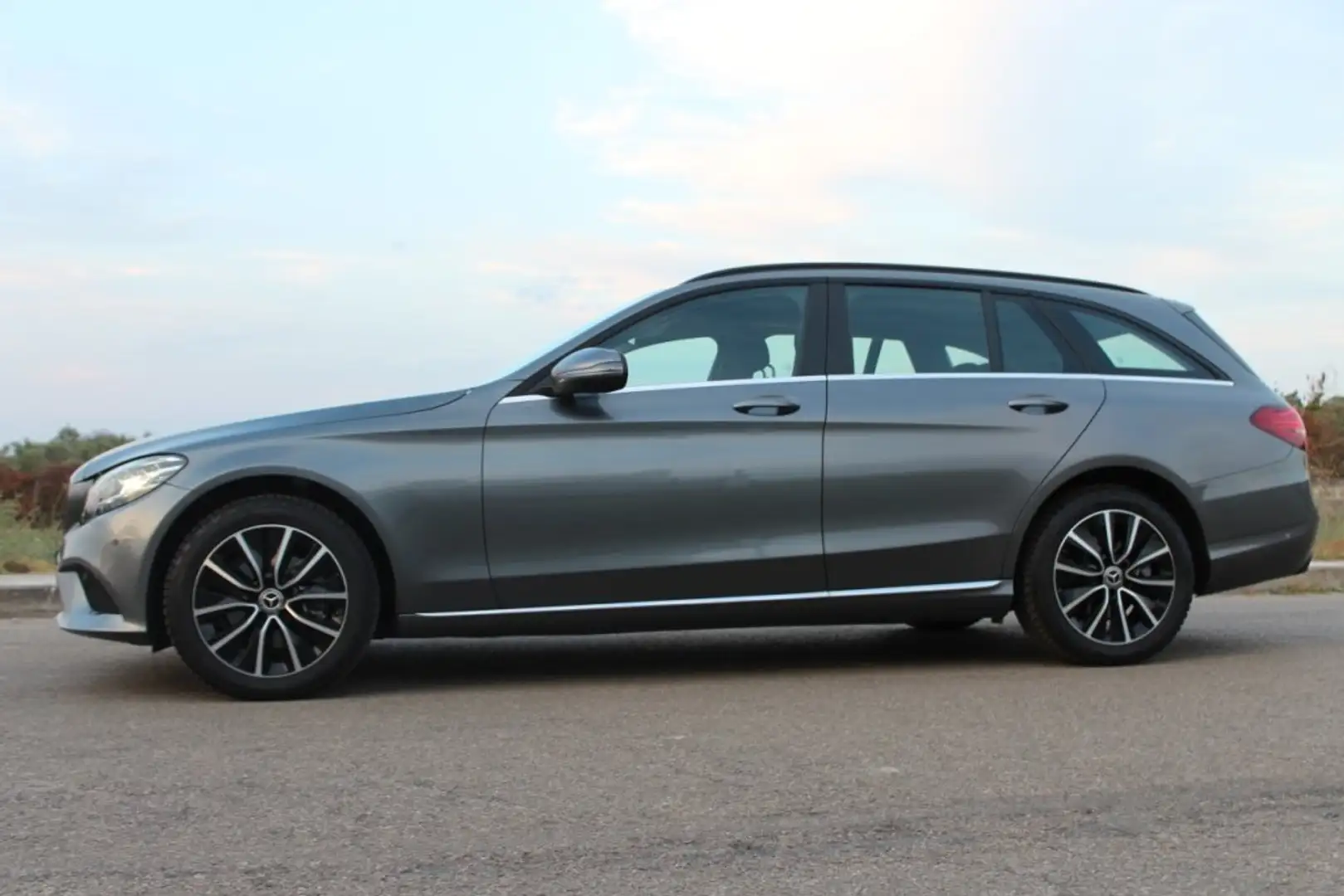 Mercedes-Benz C 220 d SW Aut. *FULL LED *RETROCAMERA Grigio - 2