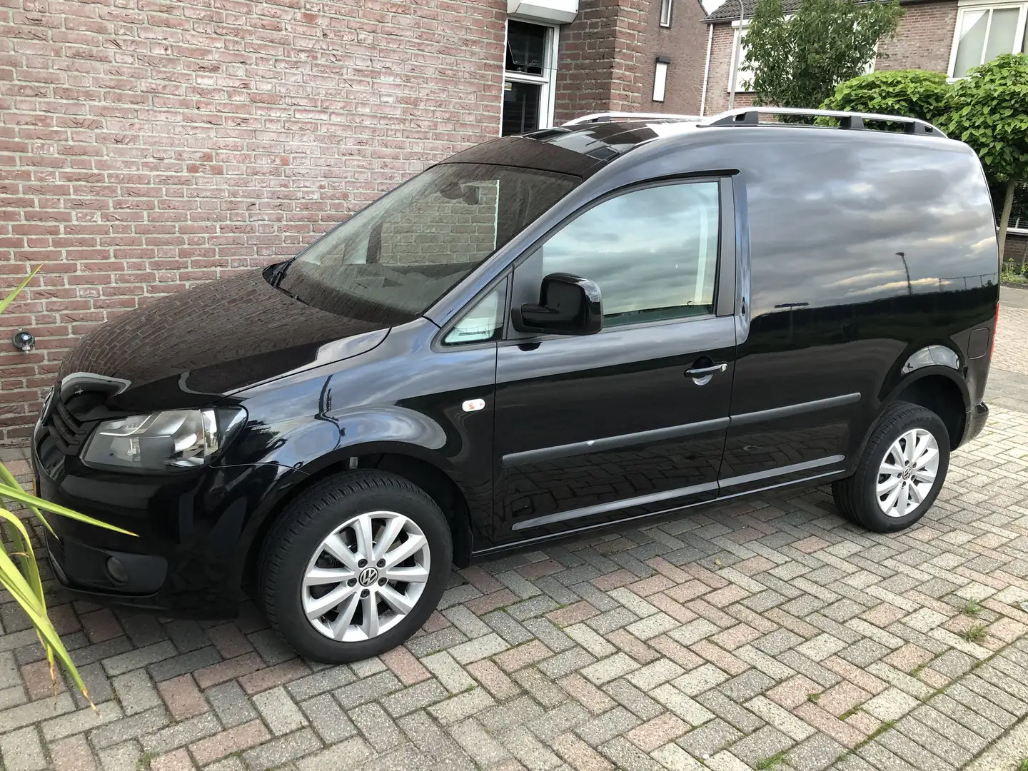 Volkswagen Caddy 2.0 TDI 4MOTION DSG Highline - 1