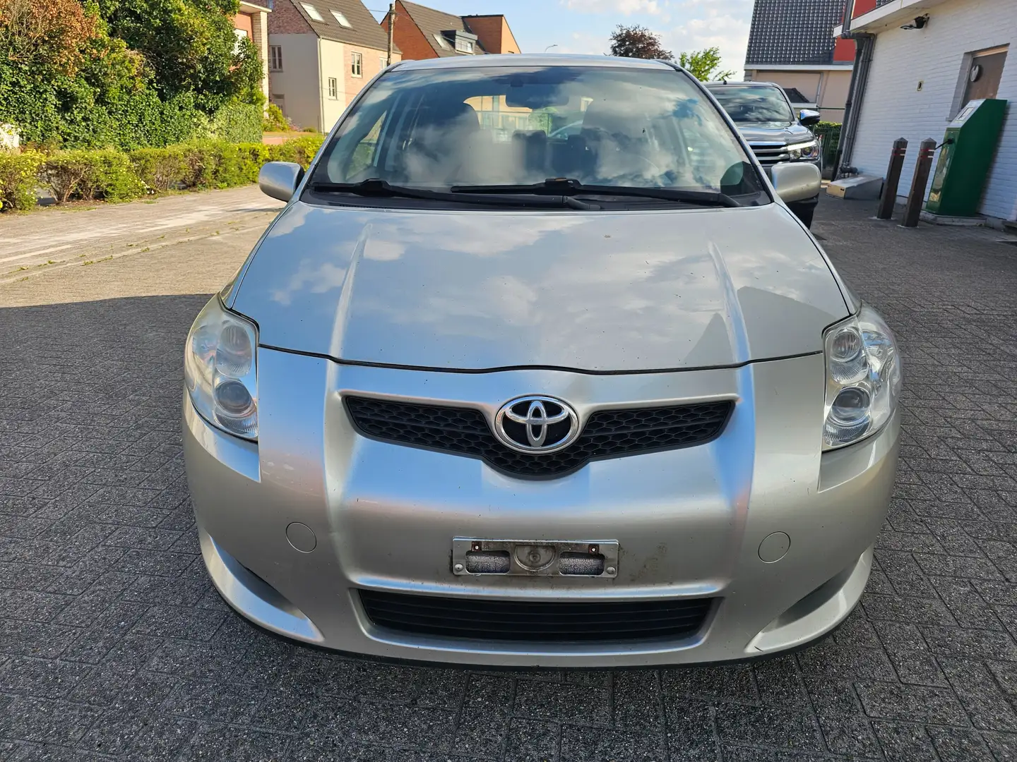 Toyota Auris Auris 1.4 D-4D Linea Luna Pack Grijs - 1