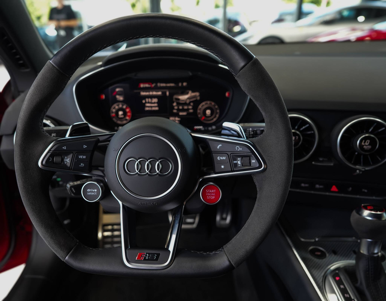 Audi TT RS quattro*RS-ABGAS*MATRIX*B&O*RS-SITZE*KAM* — photo 15