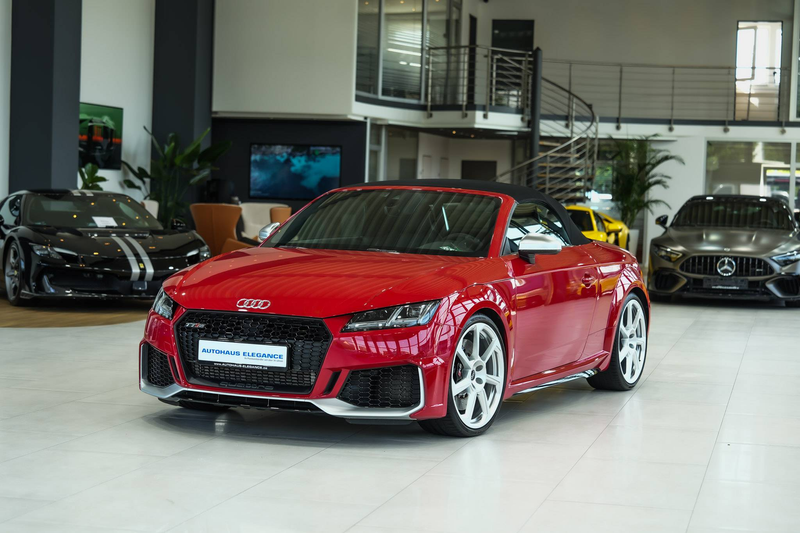 Audi TT RS quattro*RS-ABGAS*MATRIX*B&O*RS-SITZE*KAM*